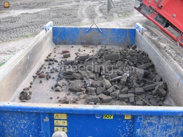 Tractor + Grimme stenenrooier