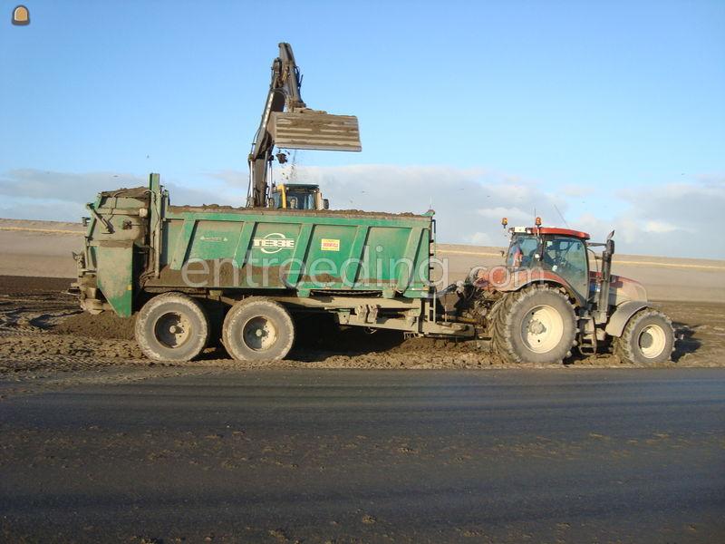 New Holland + Tebbe breedstrooier