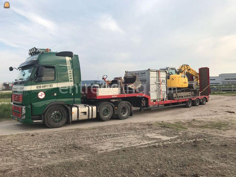 Volvo & oplegger met beunen