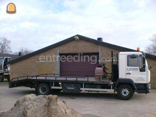 MAN vrachtwagen 12.180LE Omgeving Oosterhout