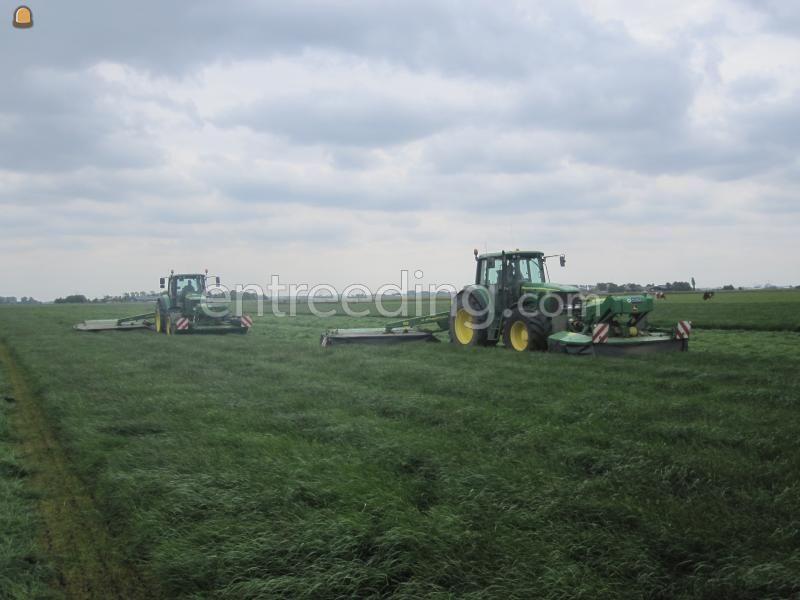 John Deere + Kuhn maaicombinatie 2X