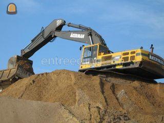 VOLVO EC 450L Omgeving Alphen a/d Rijn