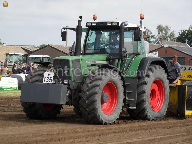 Ervaren tractorchauffeur