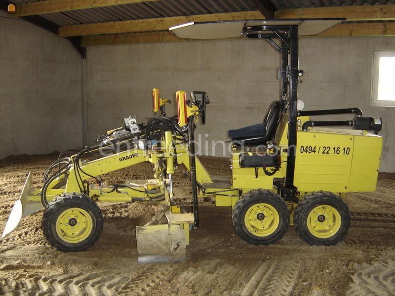 Mini grader 1,5 ton met laser of tracersturing