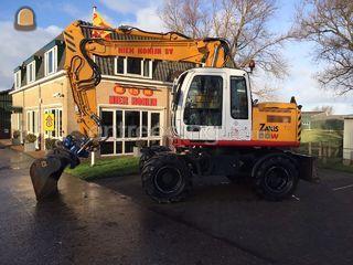 Hitachi ZX130W draaikante... Omgeving Purmerend