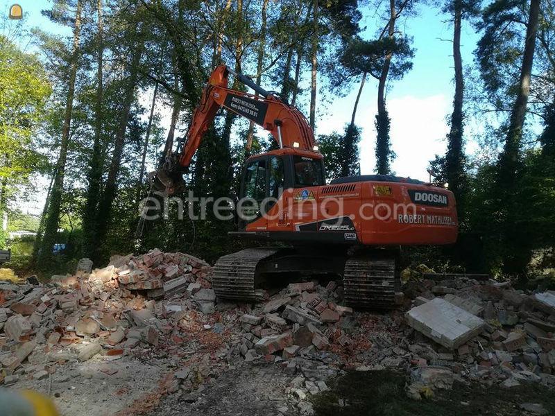 Doosan DX 225 LC