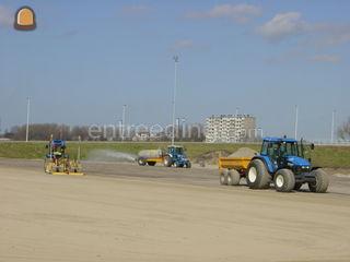 Kleine kipper 5 m3. Omgeving Alphen a/d Rijn