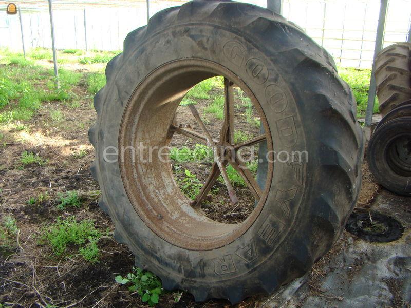Banden (tractor / vrachtauto / kraan) 1x Goodyear 16.9 R34 139A8