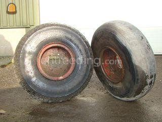 Te koop 2x Dunlop 37-13-1... Omgeving Alphen a/d Rijn