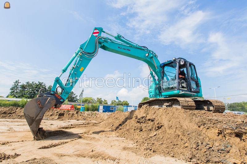 Kobelco SK140SRLC-3