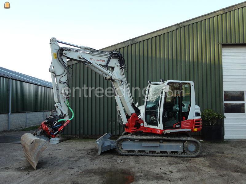 Takeuchi TB285