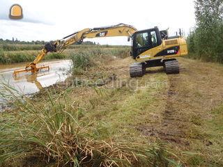 Kraan met maaikorf 4m Omgeving Emmen