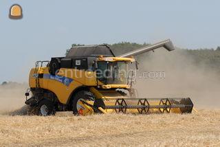 New Holland CX 840 Omgeving Emmen