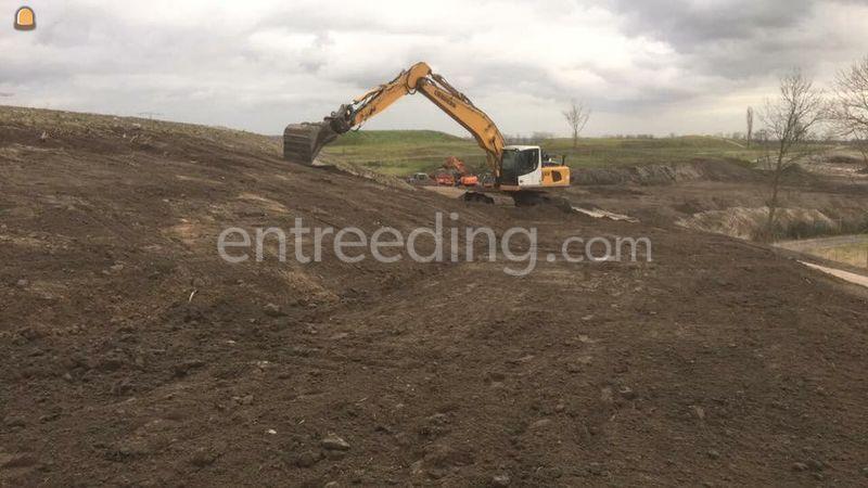 Liebherr 926 semi Long Reach