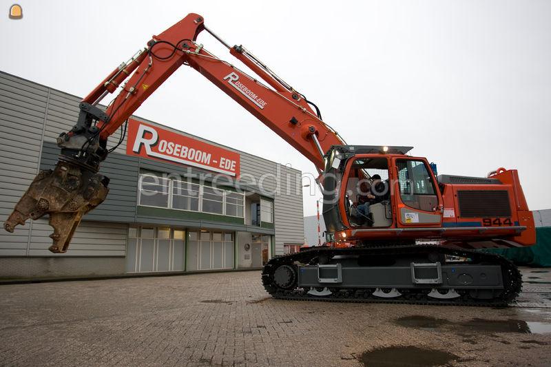 Liebherr 944
