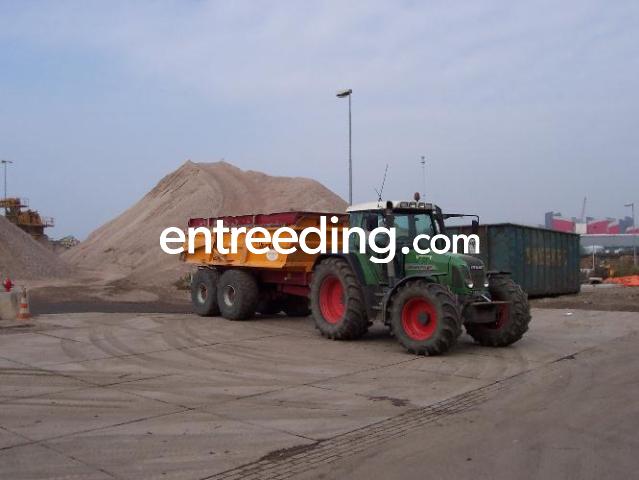 Loon- en Verhuurbedrijf De West C.V. uit Westbeemster