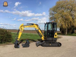 New Holland E35B SR Omgeving Hoekse Waard