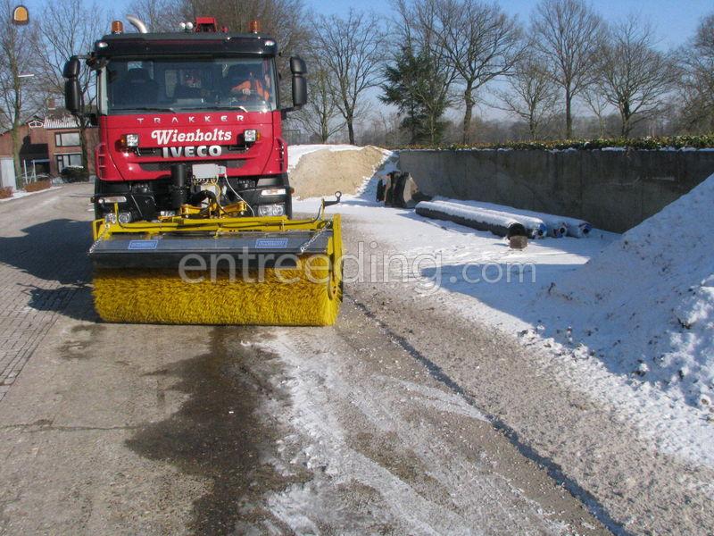 Iveco 4*4 met Schmidt Borstel