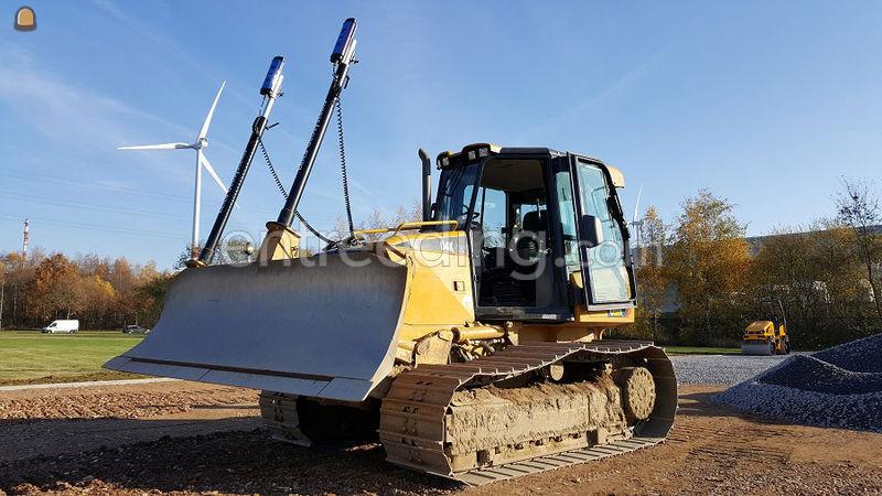 CAT D4k met lasersturing Leica