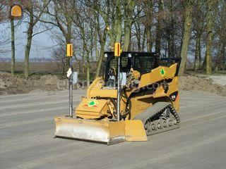 Caterpillar 257 B2 Omgeving Emmeloord