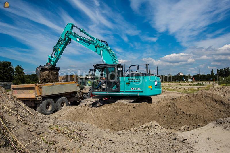 Kobelco SK210lc + GPS