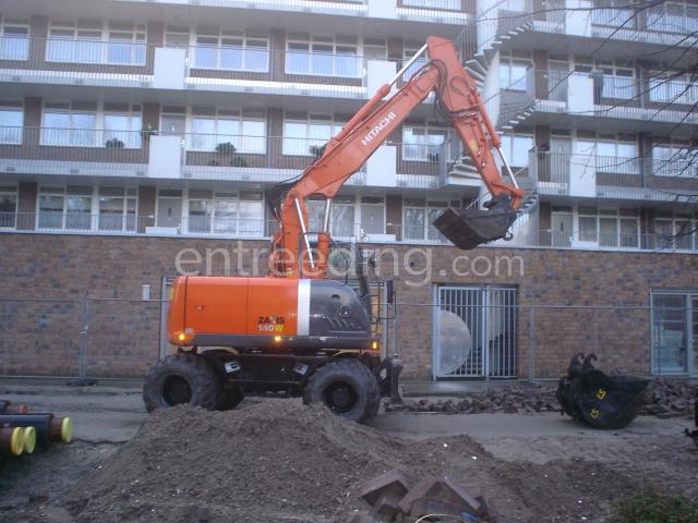 B. Veerman Loon- en grondverzetbedrijf uit Wijdewormer