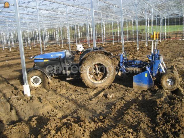New Holland tnf 95