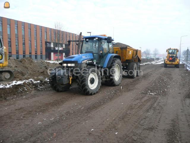 New Holland + vgm 10 m3