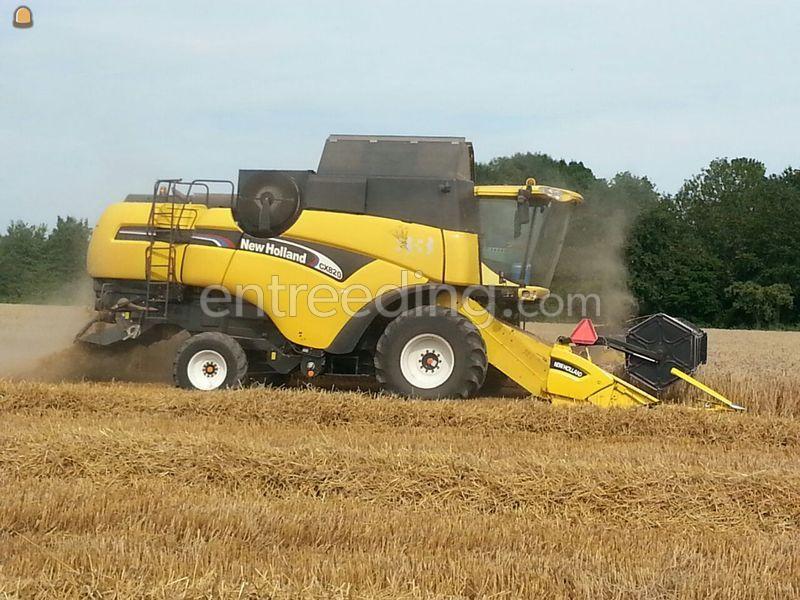 New Holland CX820