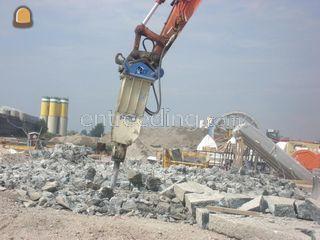 HITACHI 130 W MET SLOOPHA... Omgeving De Ronde Venen