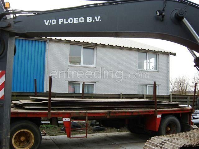 Stalen rijplaten uit voorraad leverbaar