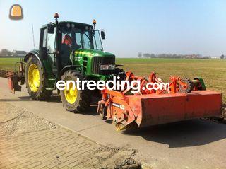 JD6230 met holaras veegma... Omgeving Tholen