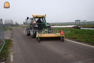 Tractor + Holaras veegbez... Omgeving Den Haag