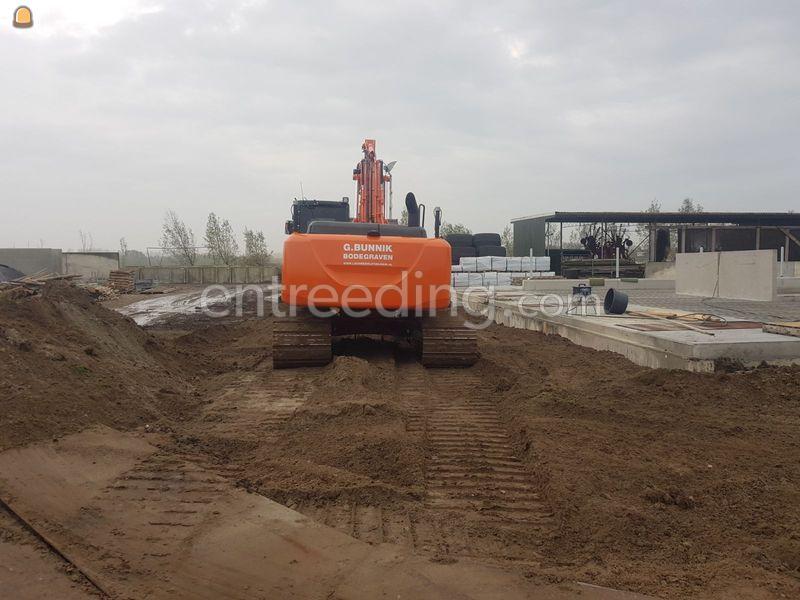 Hitachi ZX 210 Met 3D GPS