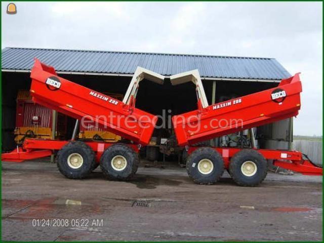 John Deere + Beco 200