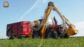 MF 7718 met Herder en Vee... Omgeving Amersfoort