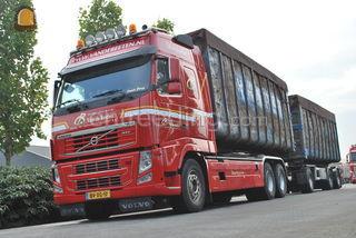 Volvo 6x2 containerwagen Omgeving Veghel
