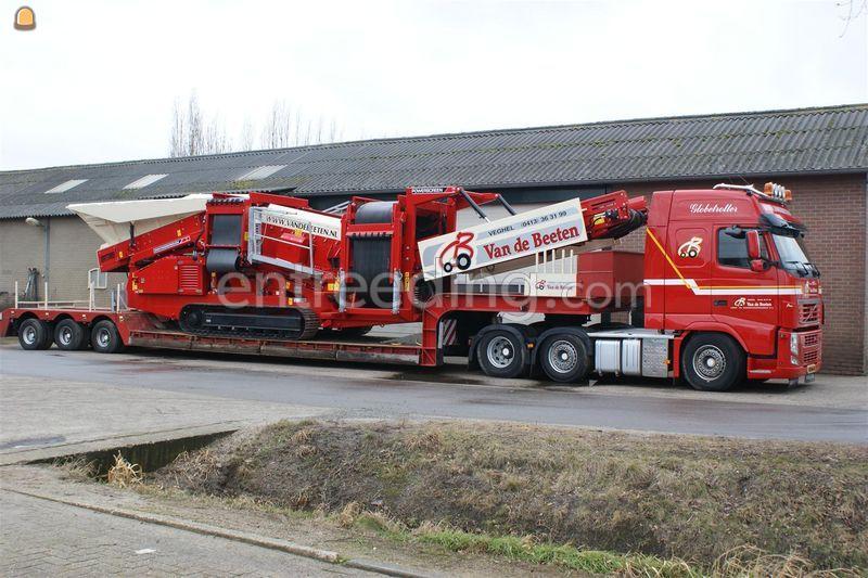 Powerscreen Warrior 1400 vlakzeef