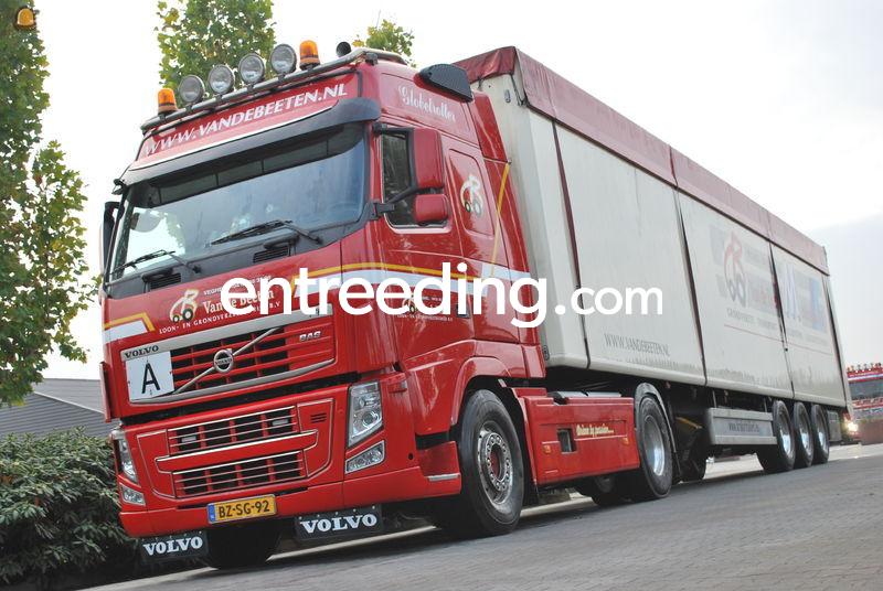Volvo 6x2 met Walkingfloor