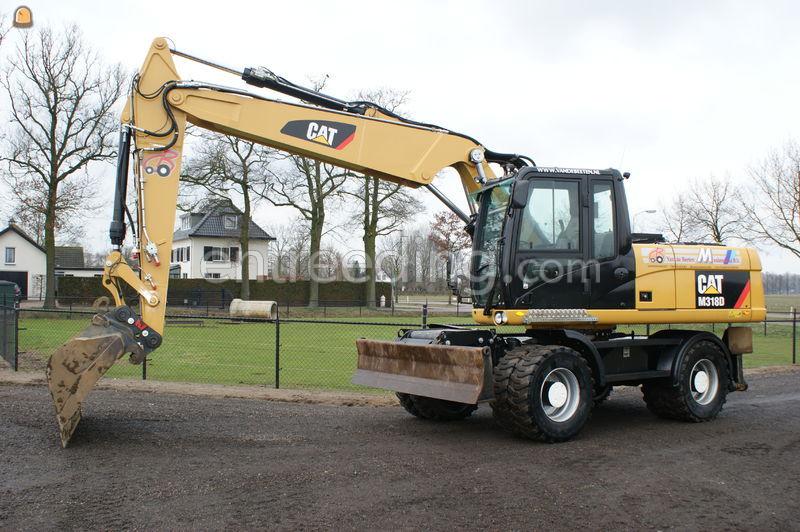 Caterpillar 318 D