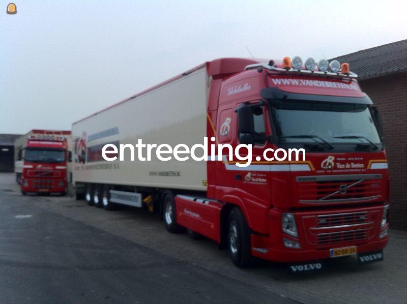 Volvo 6x2 met Walkingfloor