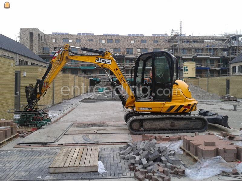 JCB 8065