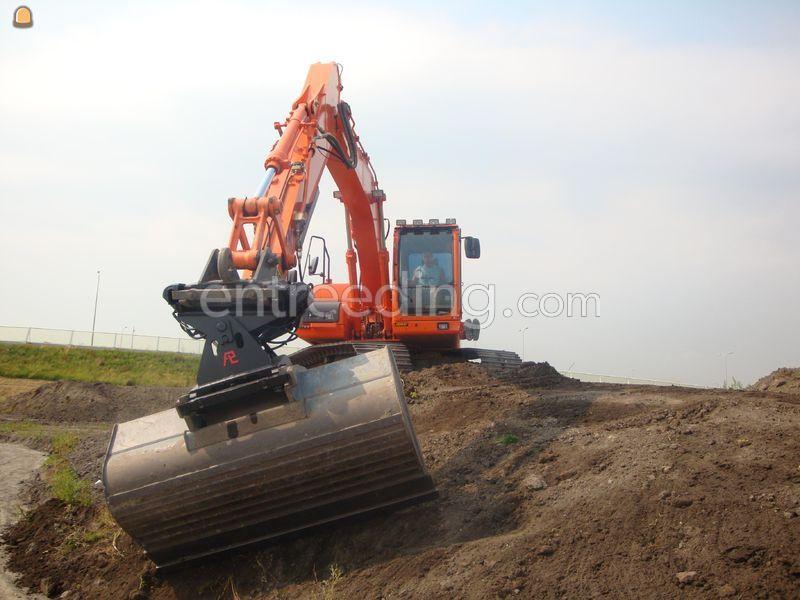 Doosan DX 140 (GPS)