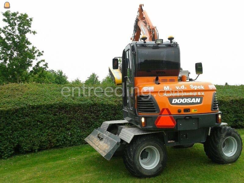 Doosan DX 55 W